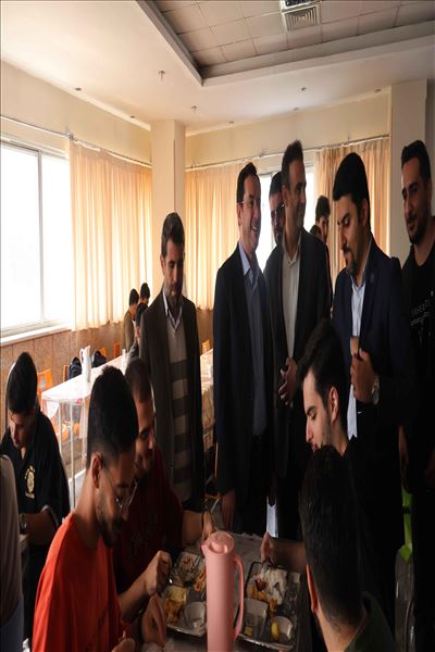 بازدید رئیس دانشگاه بناب از سلف مرکزی و رستوران تاک؛ تأکید بر ارتقای کیفیت غذا و خدمات دانشجویی